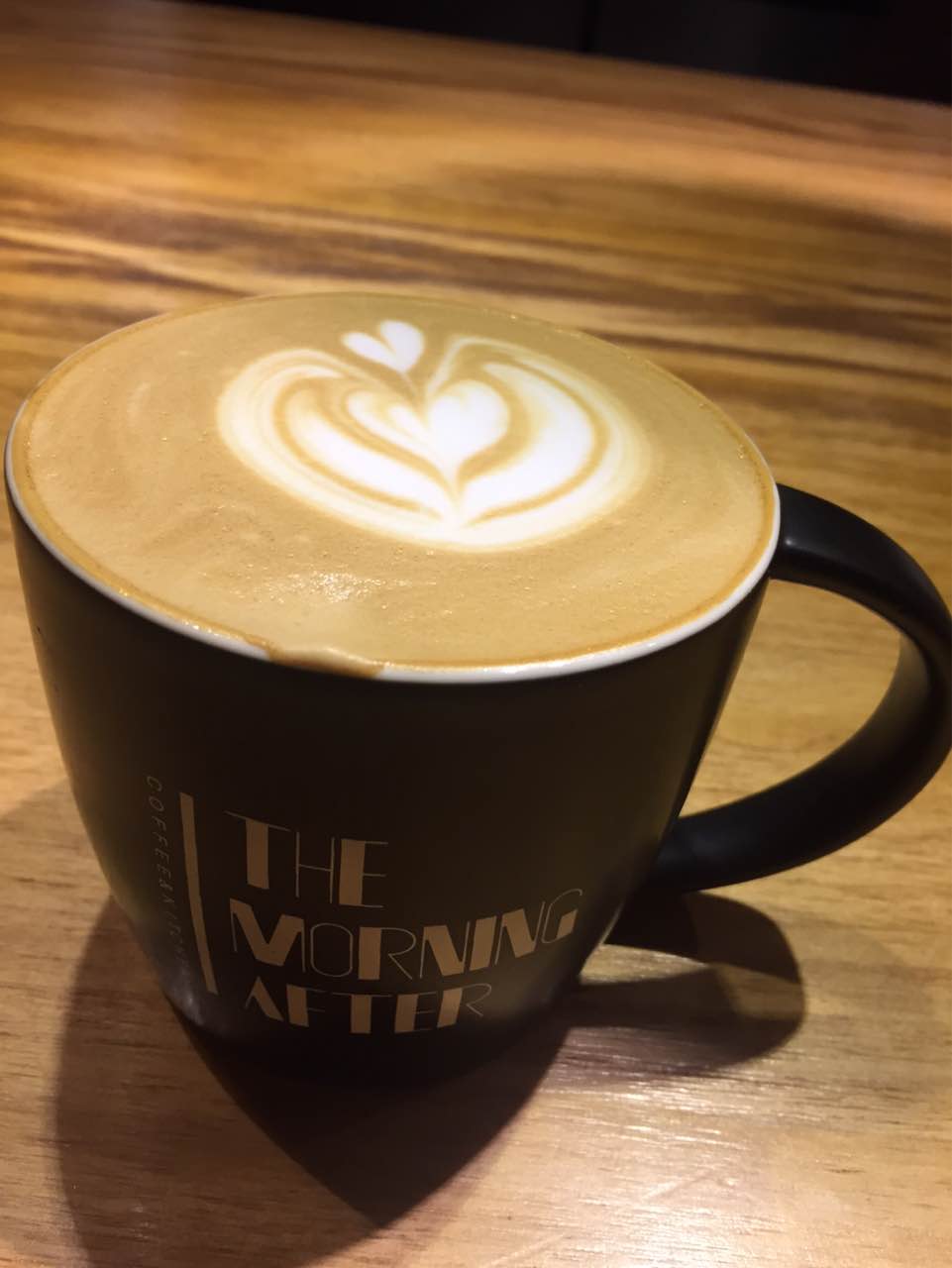 牛肉薄饼意大利面牛肉炒饭味道都很不错饭后点了杯咖啡朋友聊天到九点