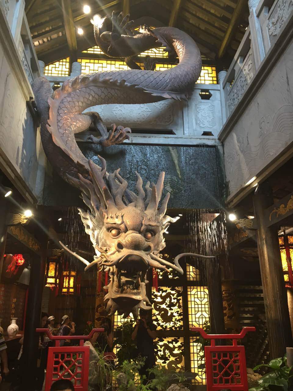 小龙翻大江火锅酒楼(宽窄店)