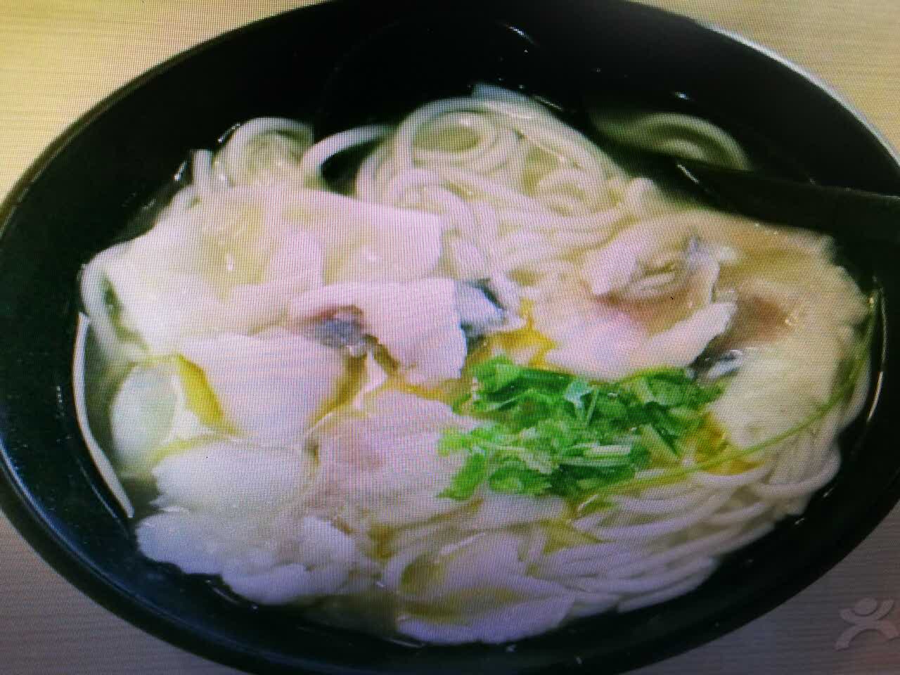 永旺三楼的鑫花溪,酸菜鱼粉和牛肉粉,酸菜鱼片很嫩,酸菜很 2017-02-05