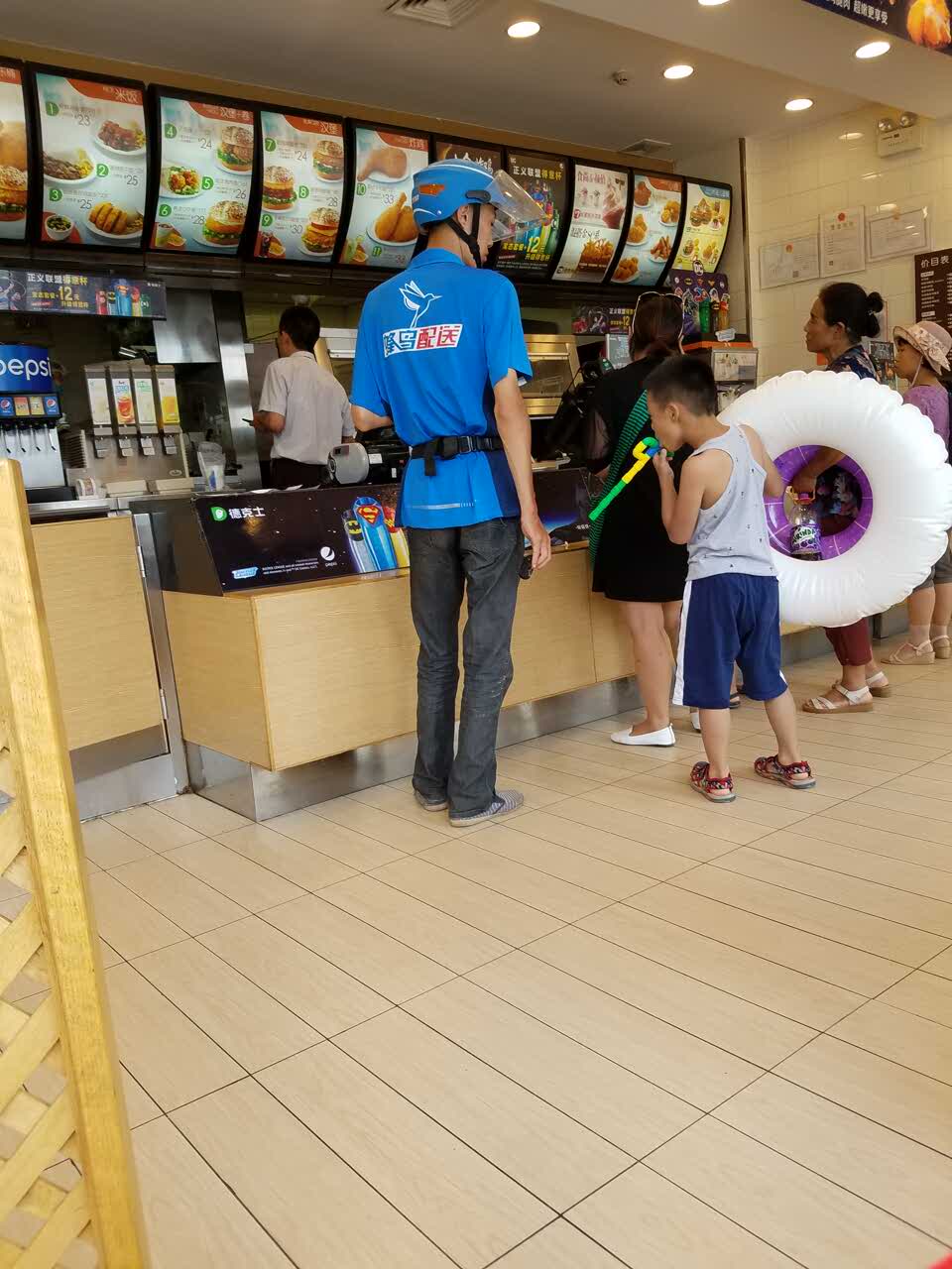 石家庄德克士(简良店)好吃吗,德克士(简良店)味道怎么样,环境/服务好