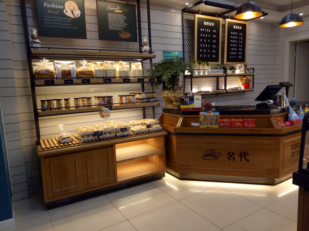 名代西饼蛋糕(松东路店)