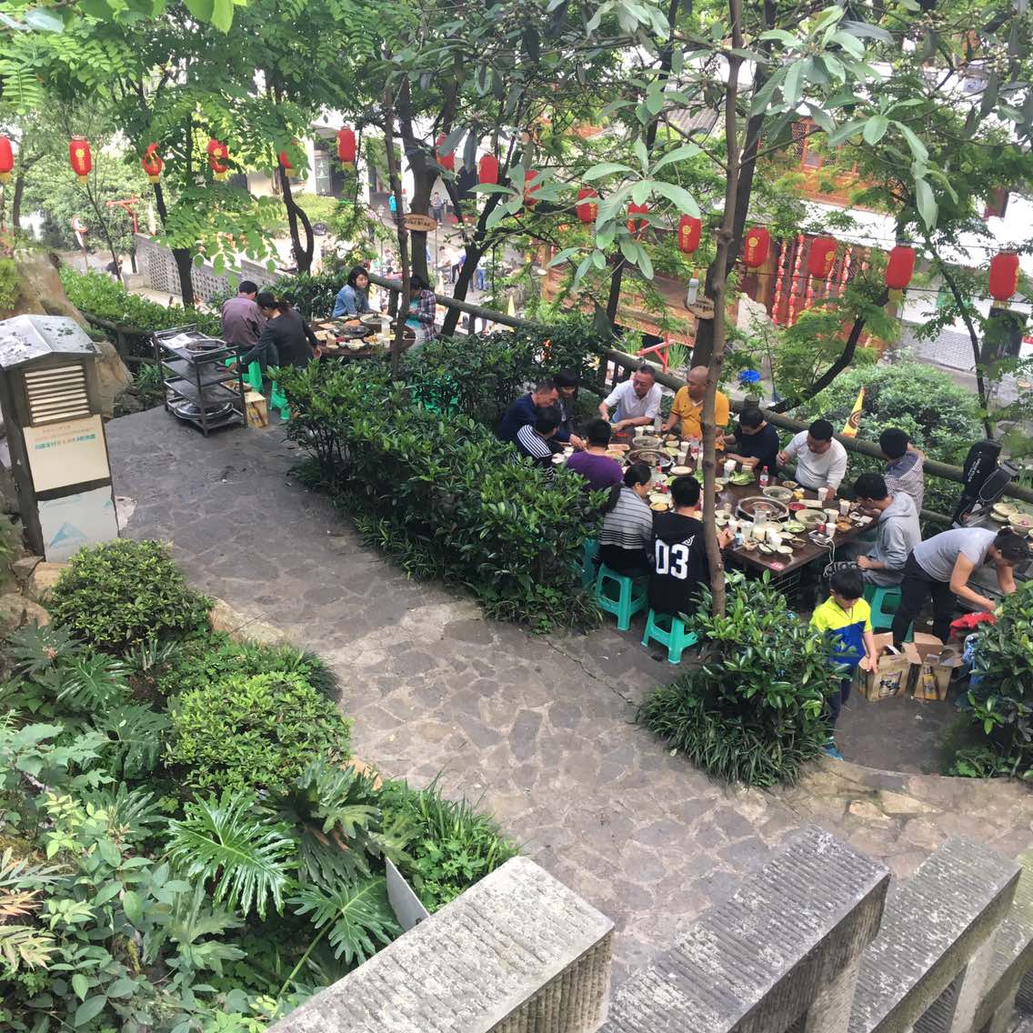 陆派·巴倒烫火锅(南山店)