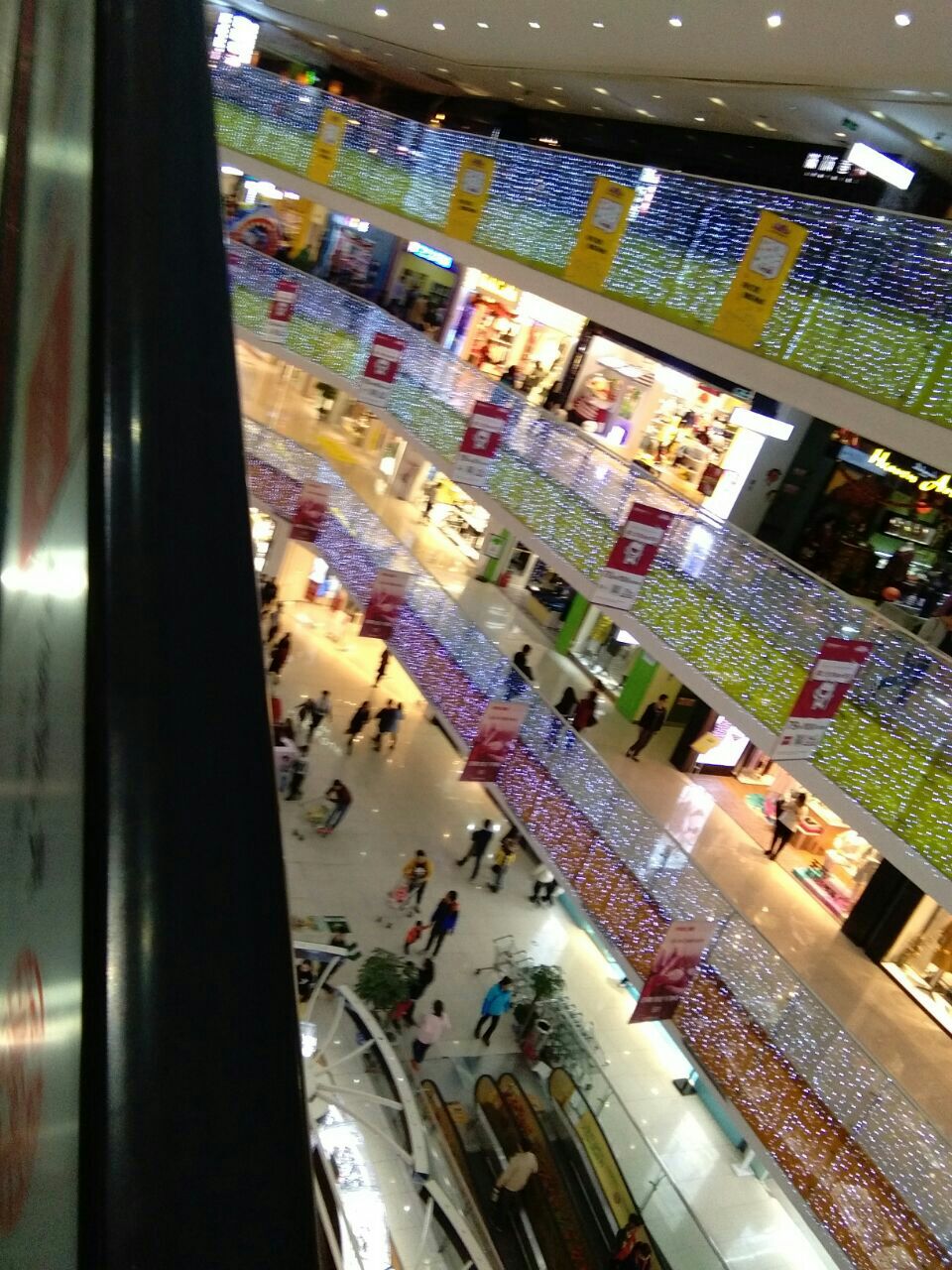 华联天通苑购物中心图片