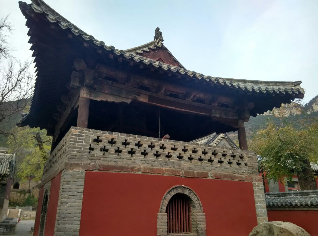 灵岩寺