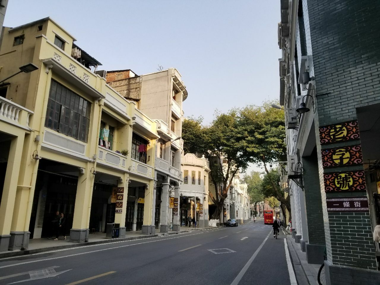 西关古玩城旅游景点攻略图