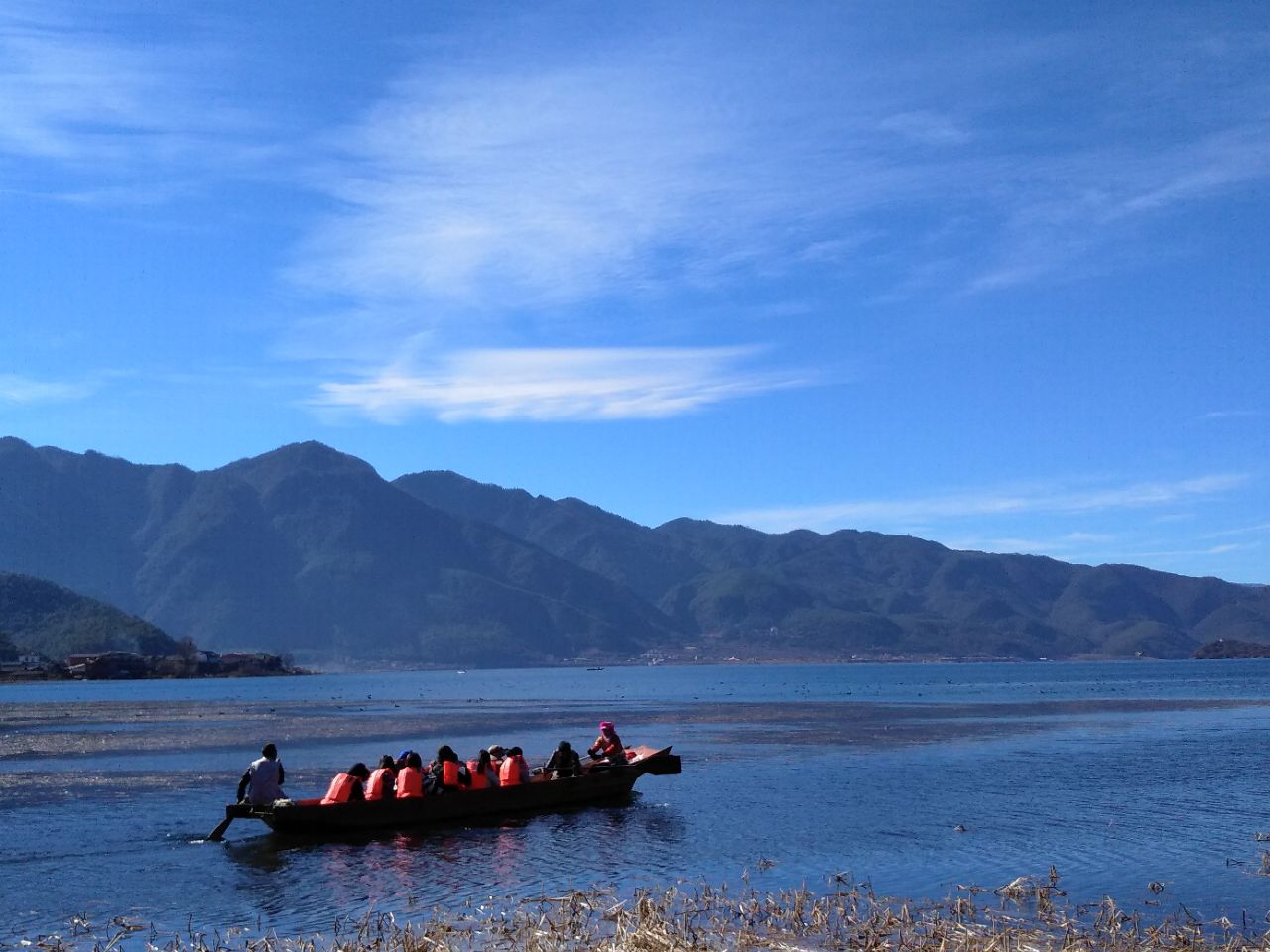 猪槽船游湖(大落水码头)