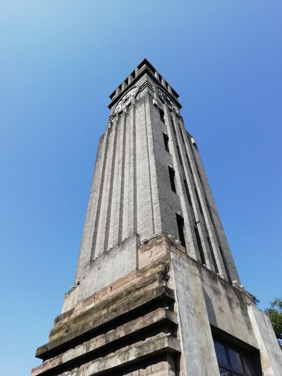 宜宾钟鼓楼攻略,宜宾钟鼓楼门票/游玩攻略/地址/图片/门票价格【携程