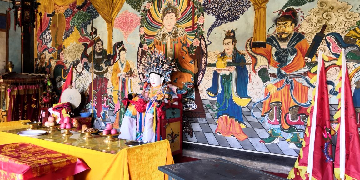 女娲祠位于甘肃天水市 秦安县陇城,距天水市区约100公里,建造