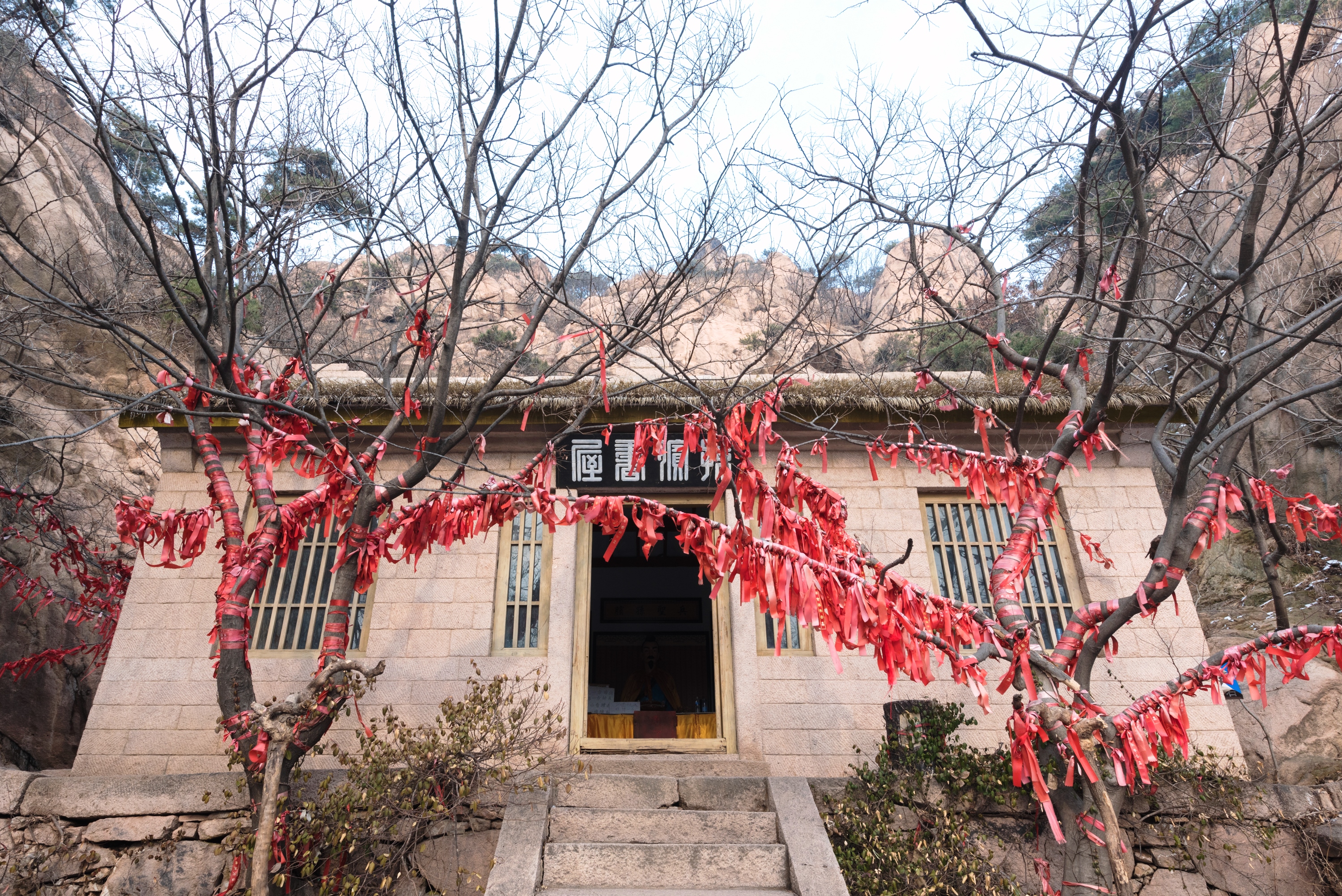 暂无评分 景点地址 日照市五莲县松柏镇驻地九仙山风景区老母阁景区内