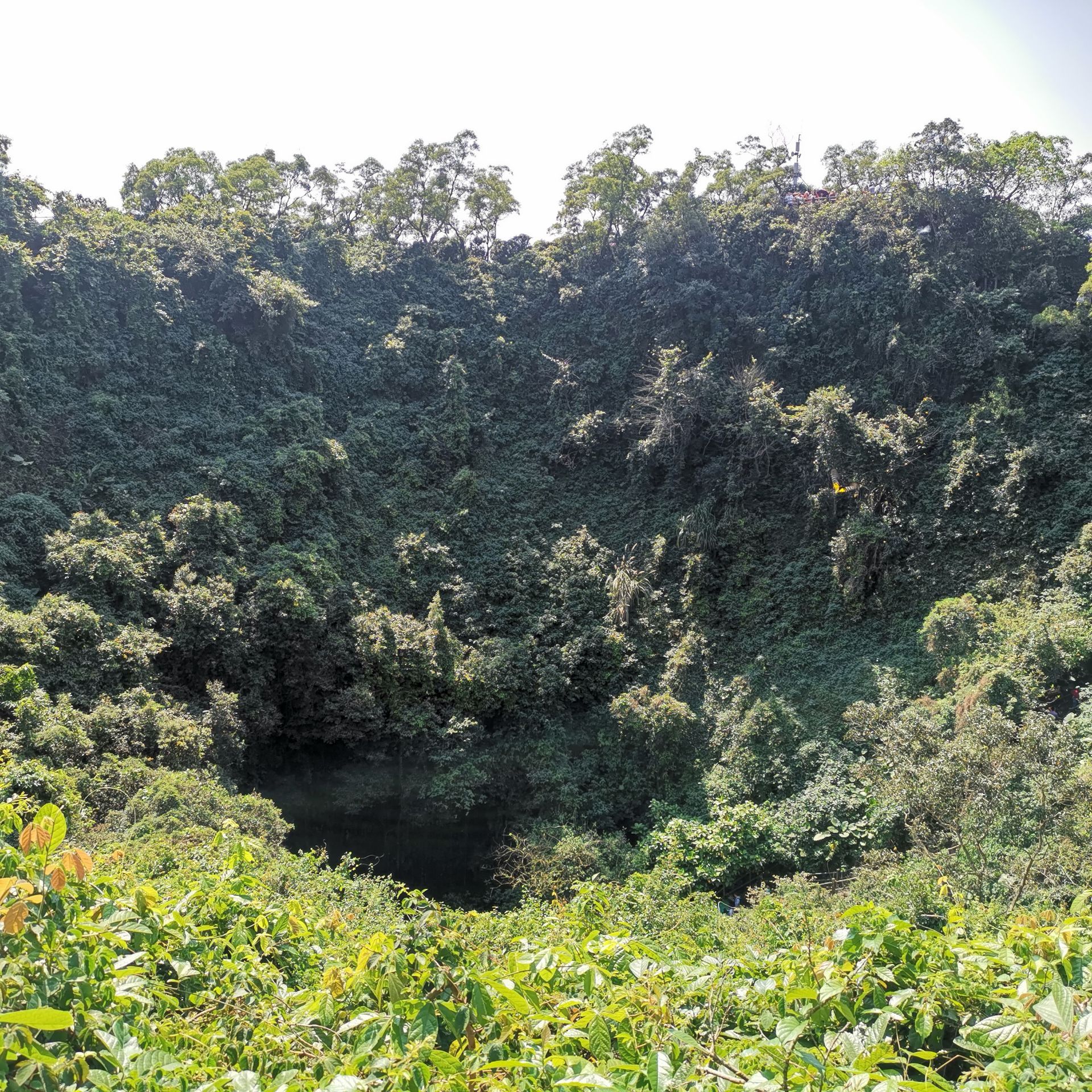 雷瓊海口火山群世界地質公園