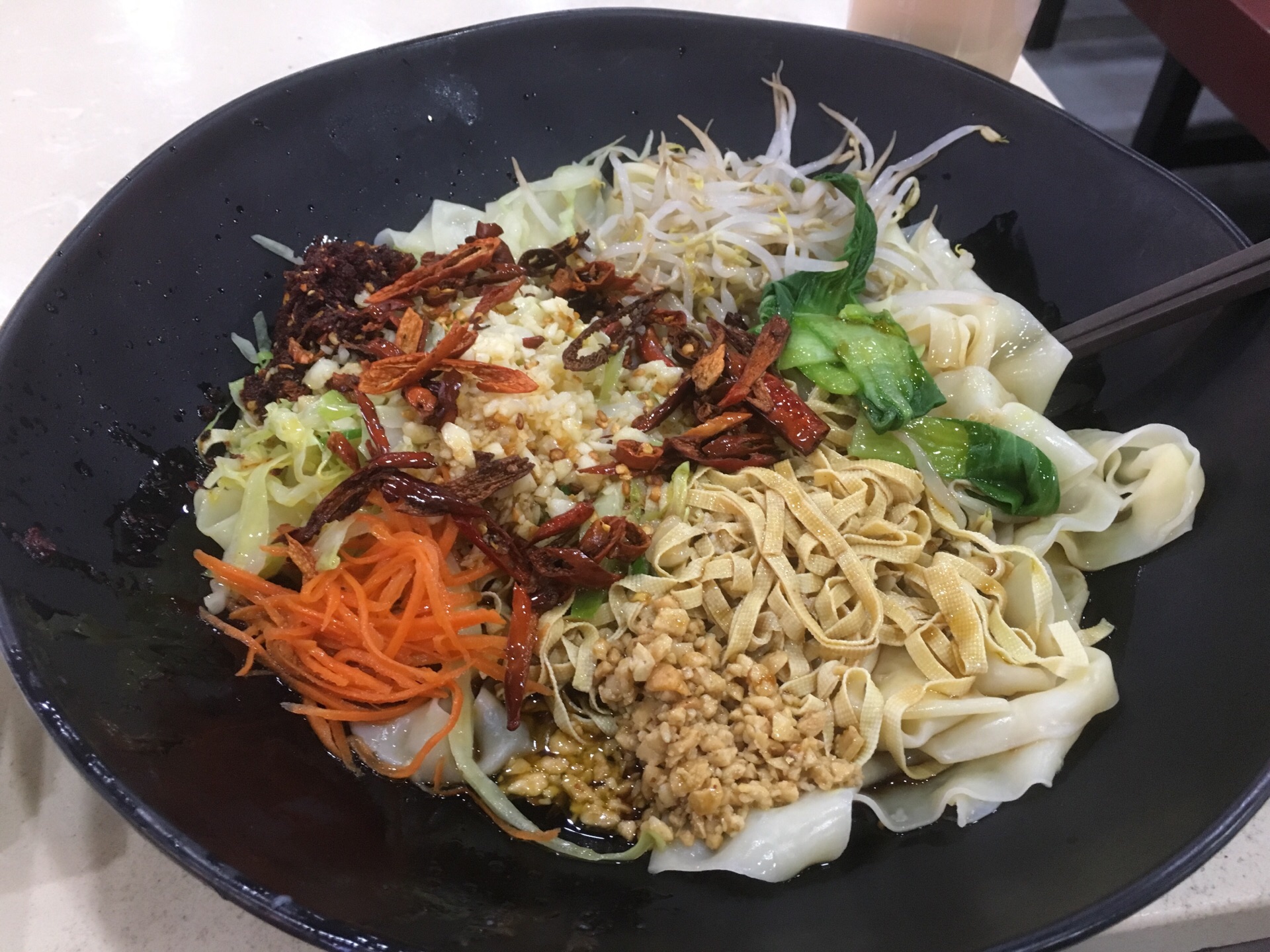 张一捧大碗油泼面(欧亚卖场店)