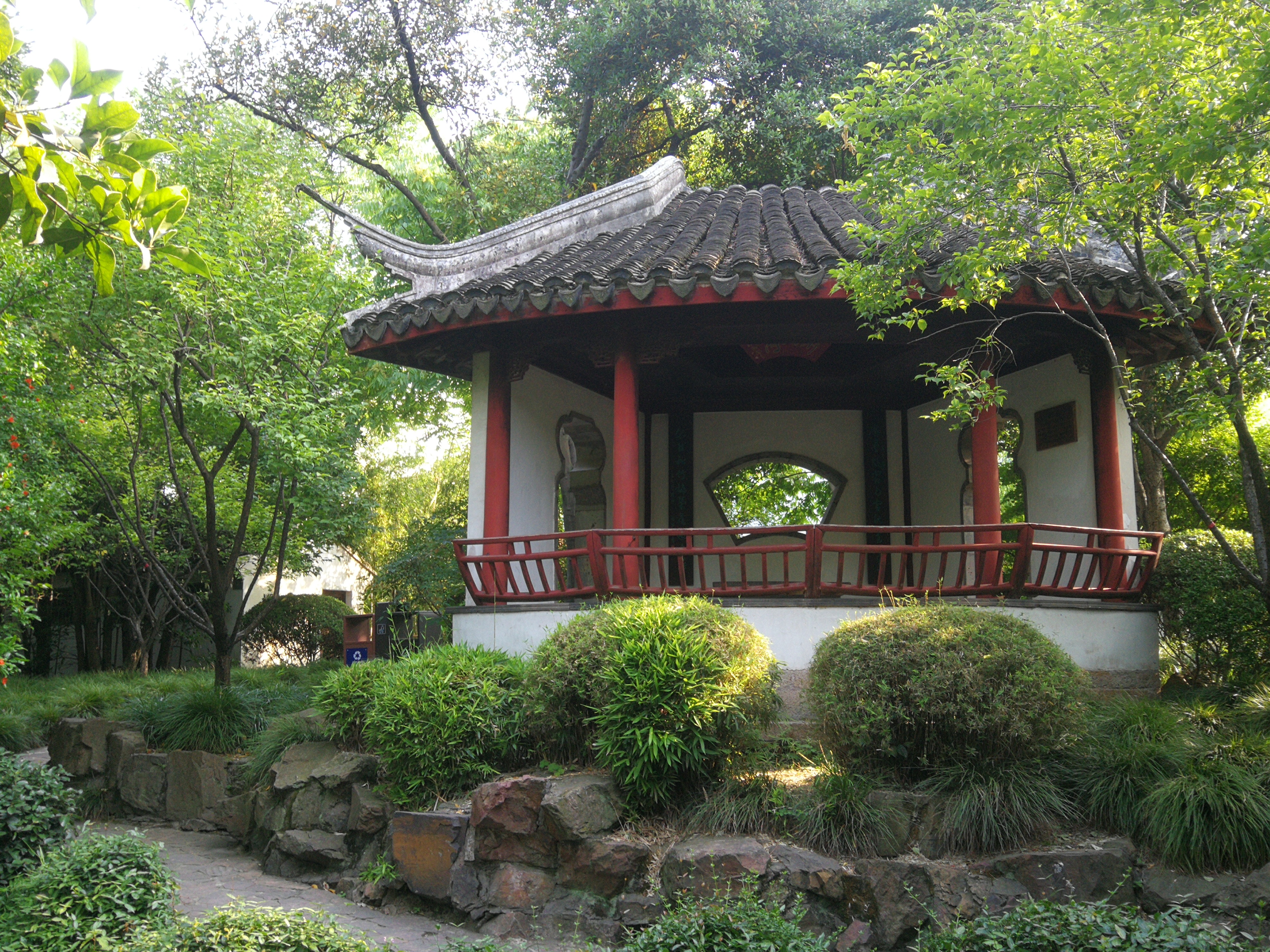 上海古典园林秋霞圃图片