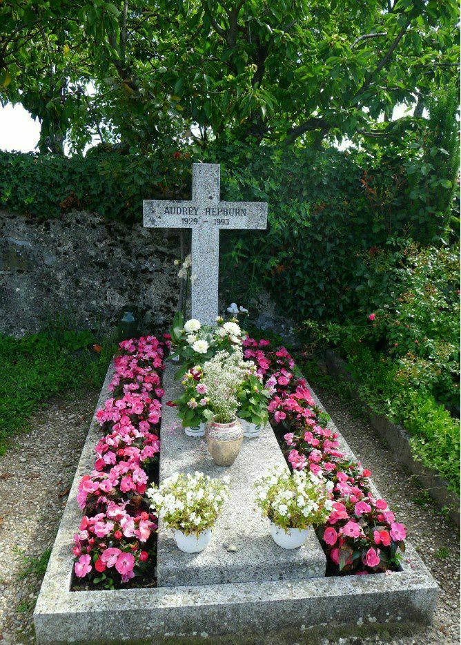 奥黛丽赫本之墓