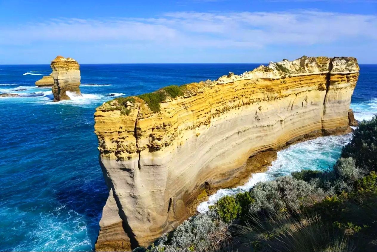 澳大利亚墨尔本最富盛名的旅游景点大洋路十二门徒石观光_耶稣
