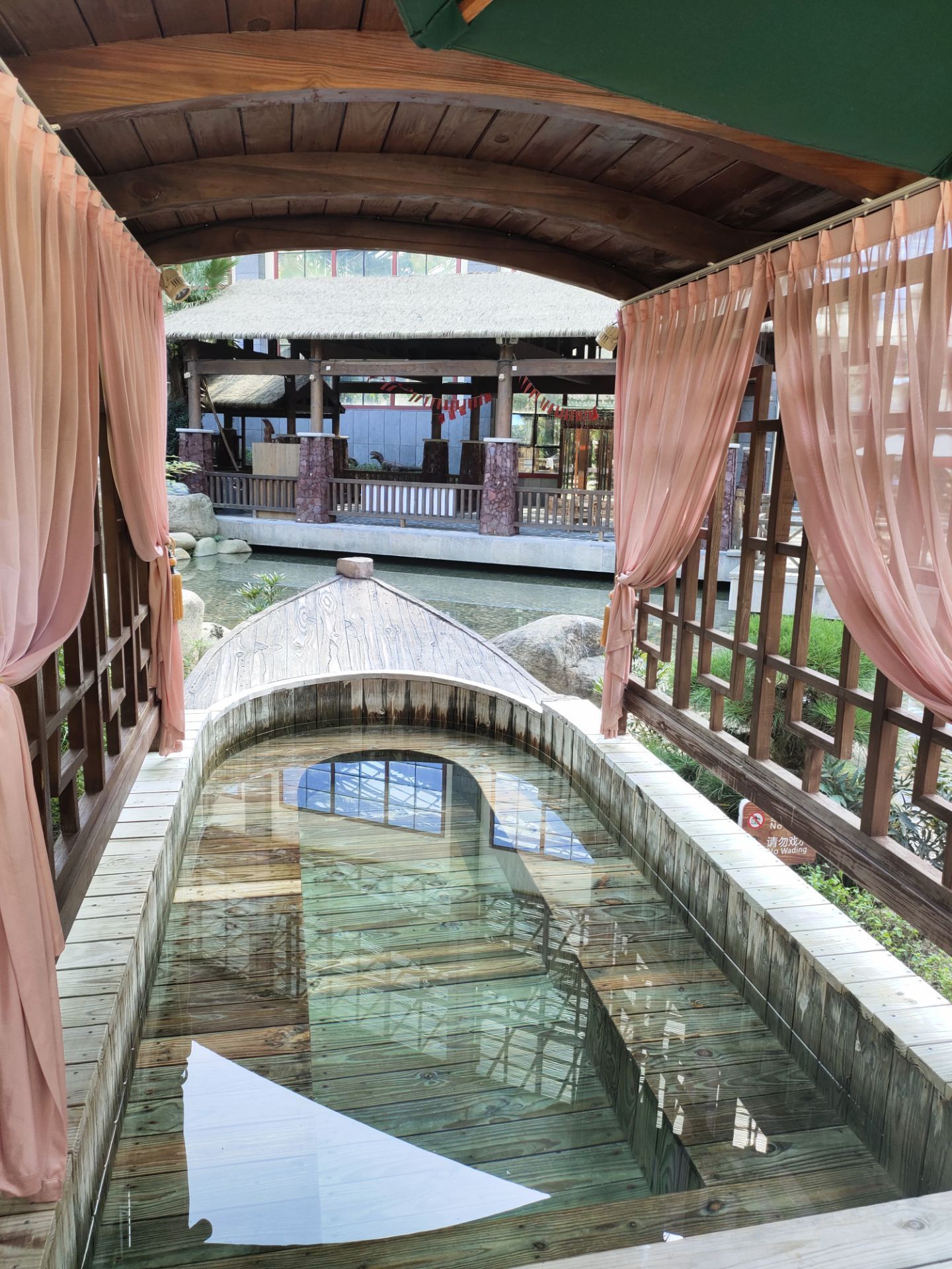 横店梦泉谷温泉度假区hengdian sunny spring valley leisure resort