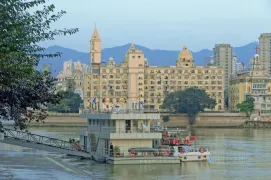 4-Day Fuzhou Tour: Historic Charm of Three Lanes and Seven Alleys, Natural Beauty of Pingtan Island