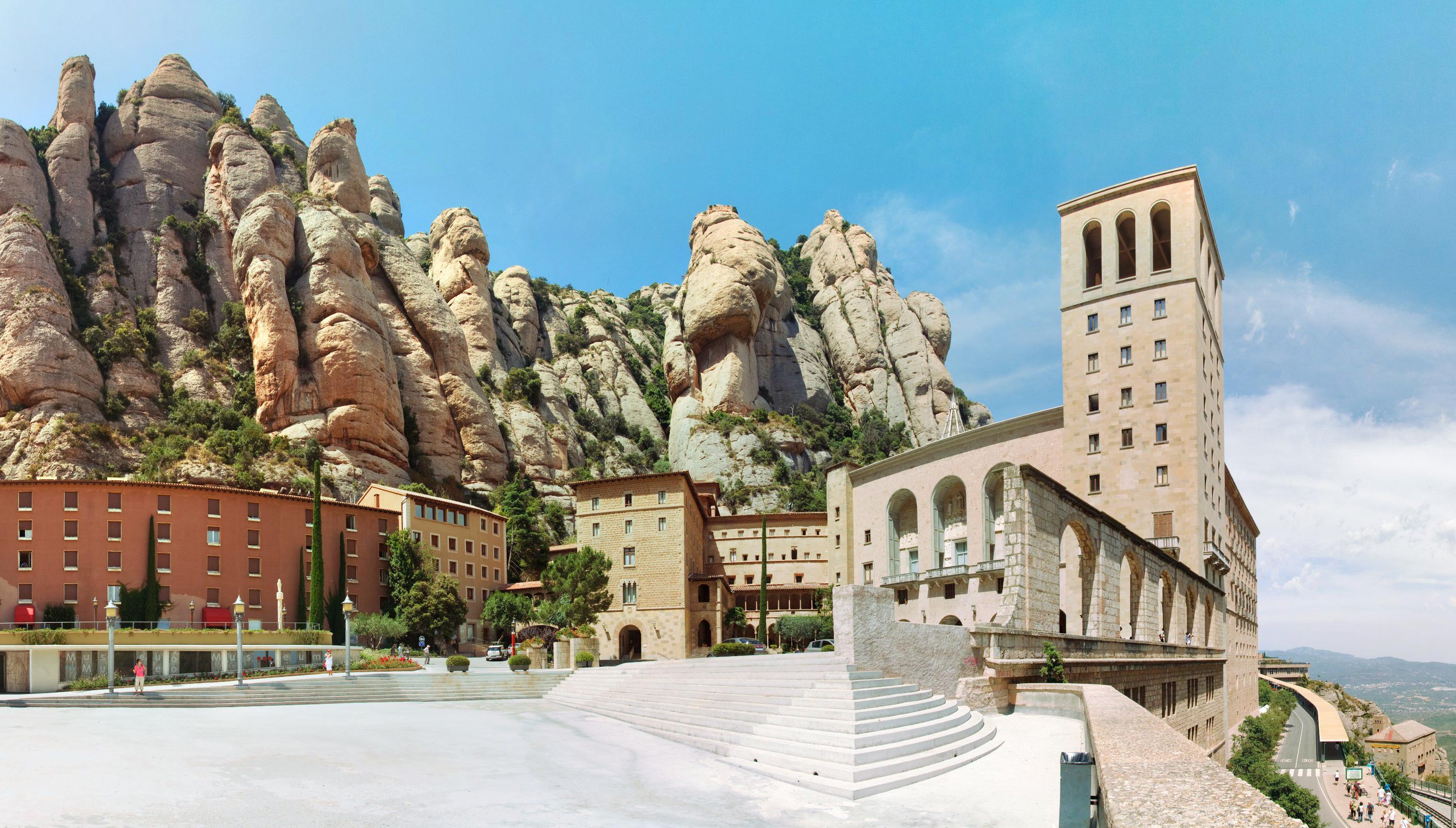 santacuevademontserrat