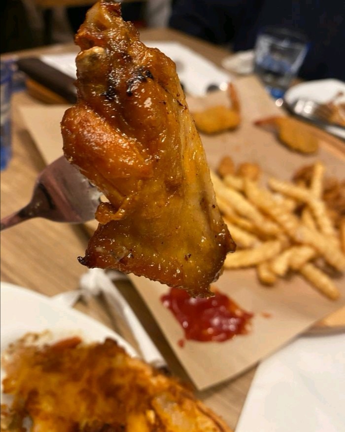 丽水必胜客(万地广场店)好吃吗,必胜客(万地广场店)味道怎么样,环境