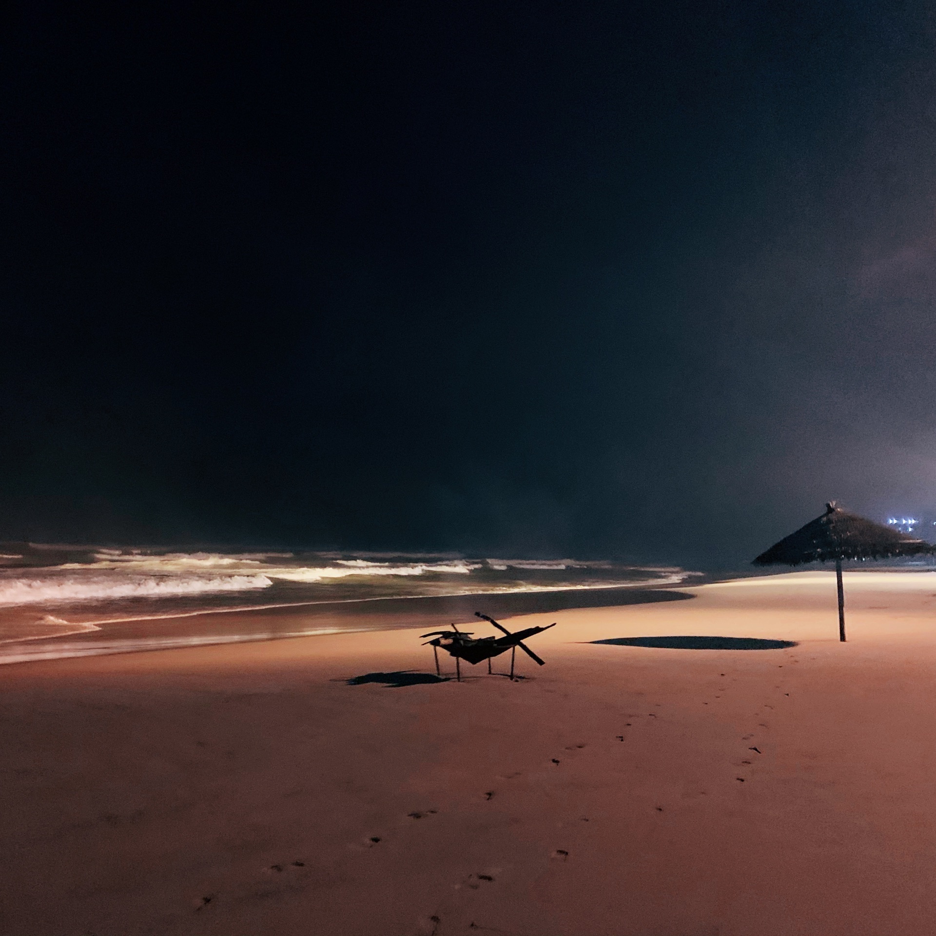 哥伦比亚夜晚沙滩图片