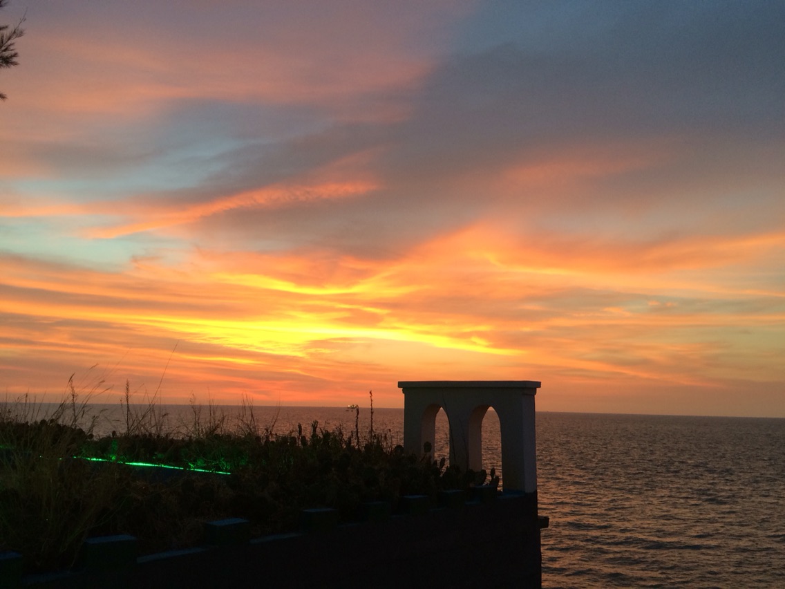 北海潿洲島270° 夕陽海景城堡