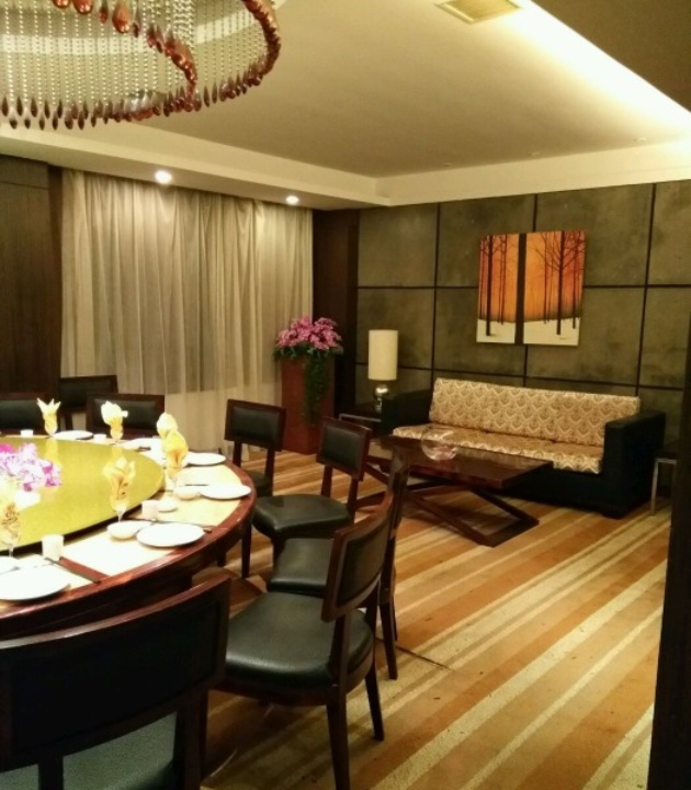 万福园大酒店 直线距离381m