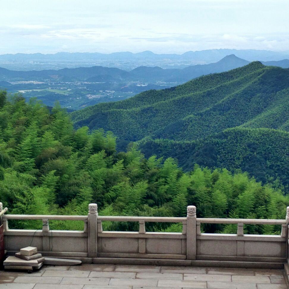 【攜程攻略】餘杭區徑山景點,離杭州幾十公里的路程,不高的山,較短的