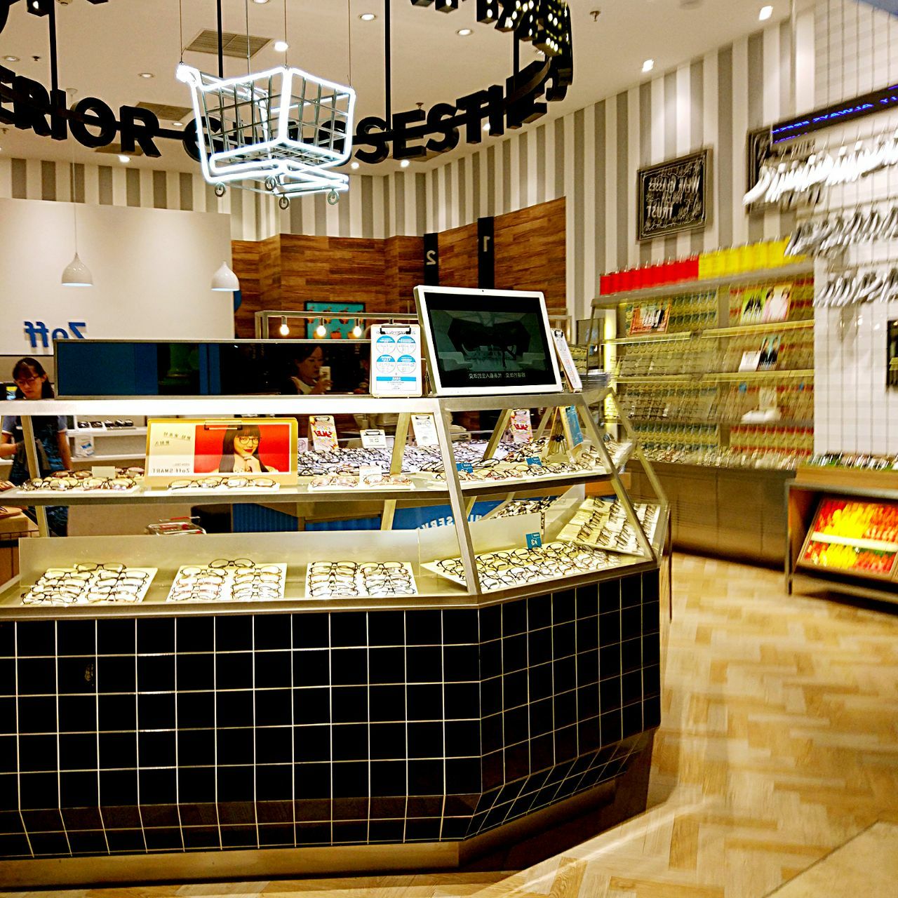 上海zoff 悦达8广场店 购物攻略 Zoff 悦达8广场店 物中心 地址 电话 营业时间 携程攻略