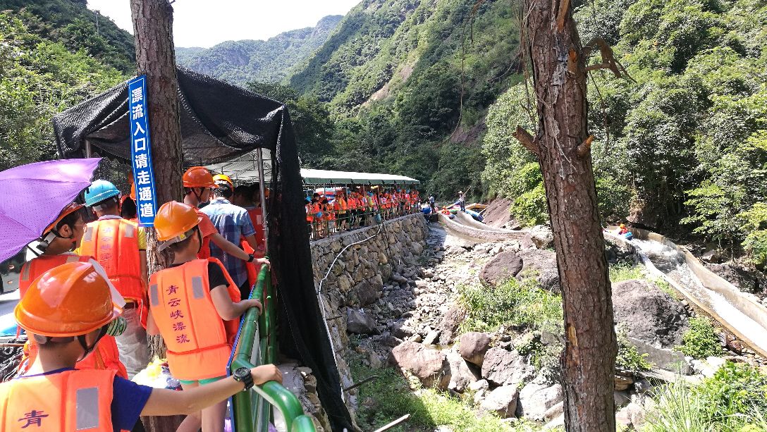 【携程攻略】宁波五龙潭青云峡漂流景点,游玩的很开心,就是后面自己划