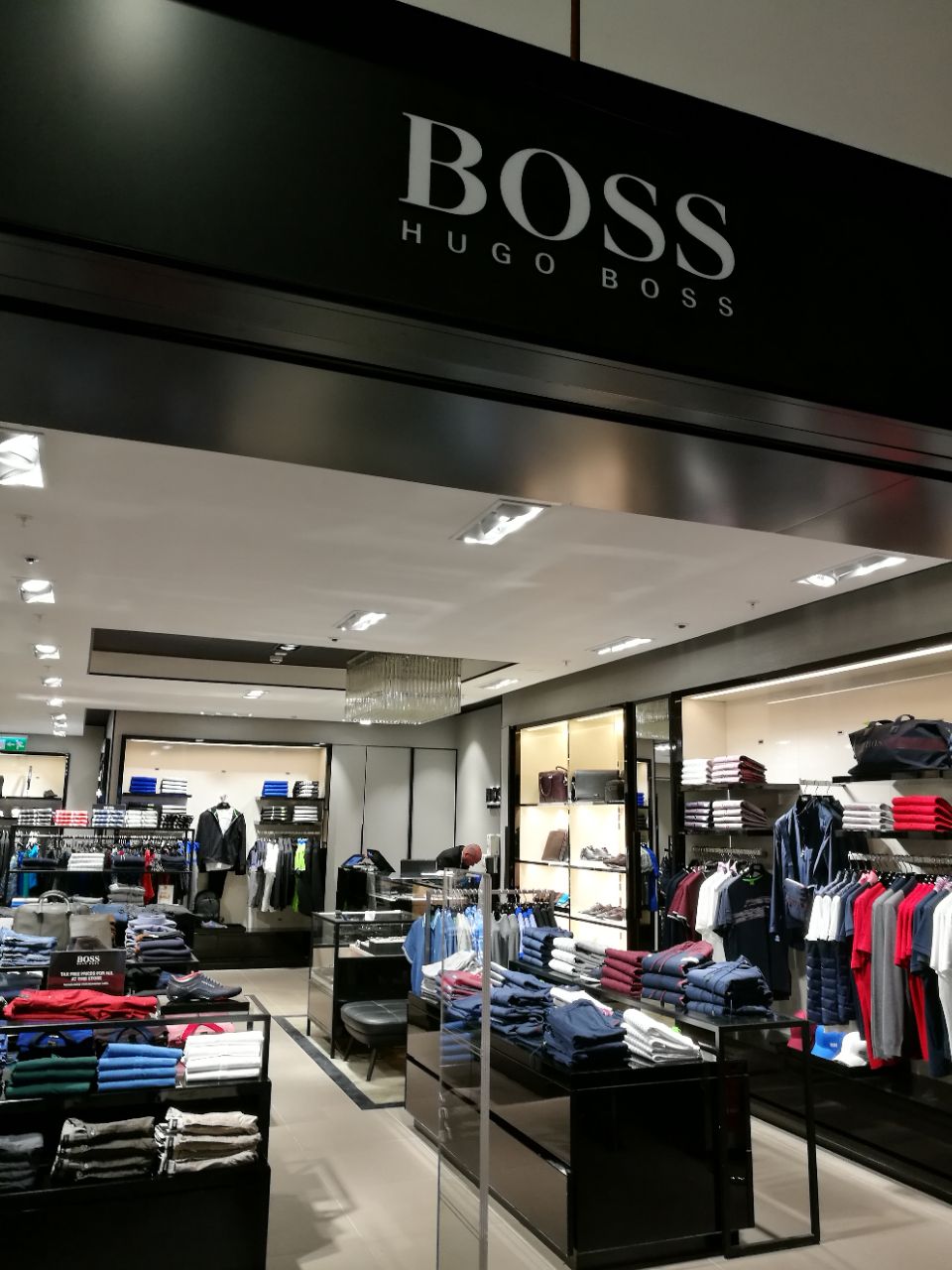 boss男装正品专卖店图片