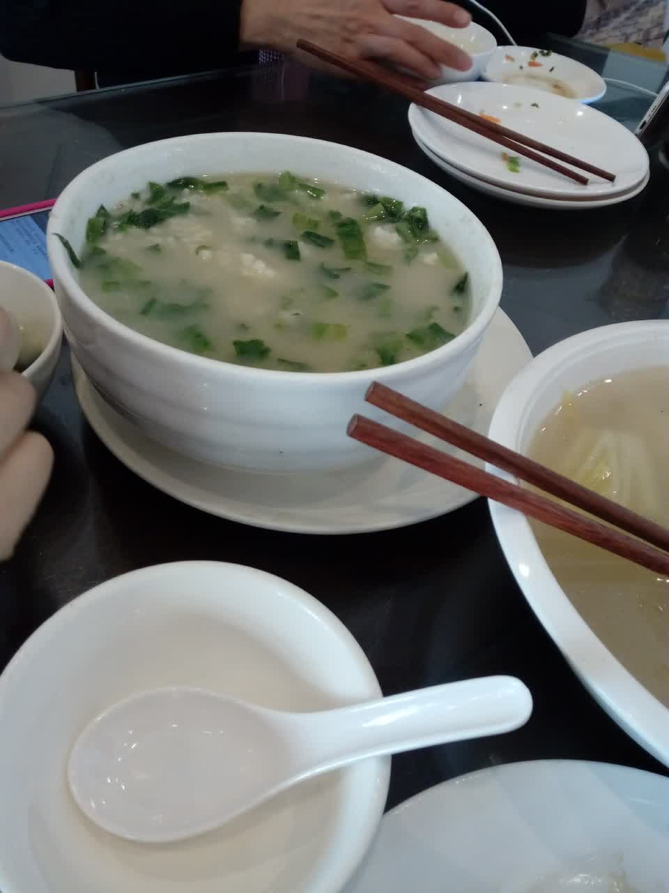 2026健魁春饺子楼北礼士路店美食餐厅告诉我，这是哪个地域的青菜 【去哪儿攻略】 