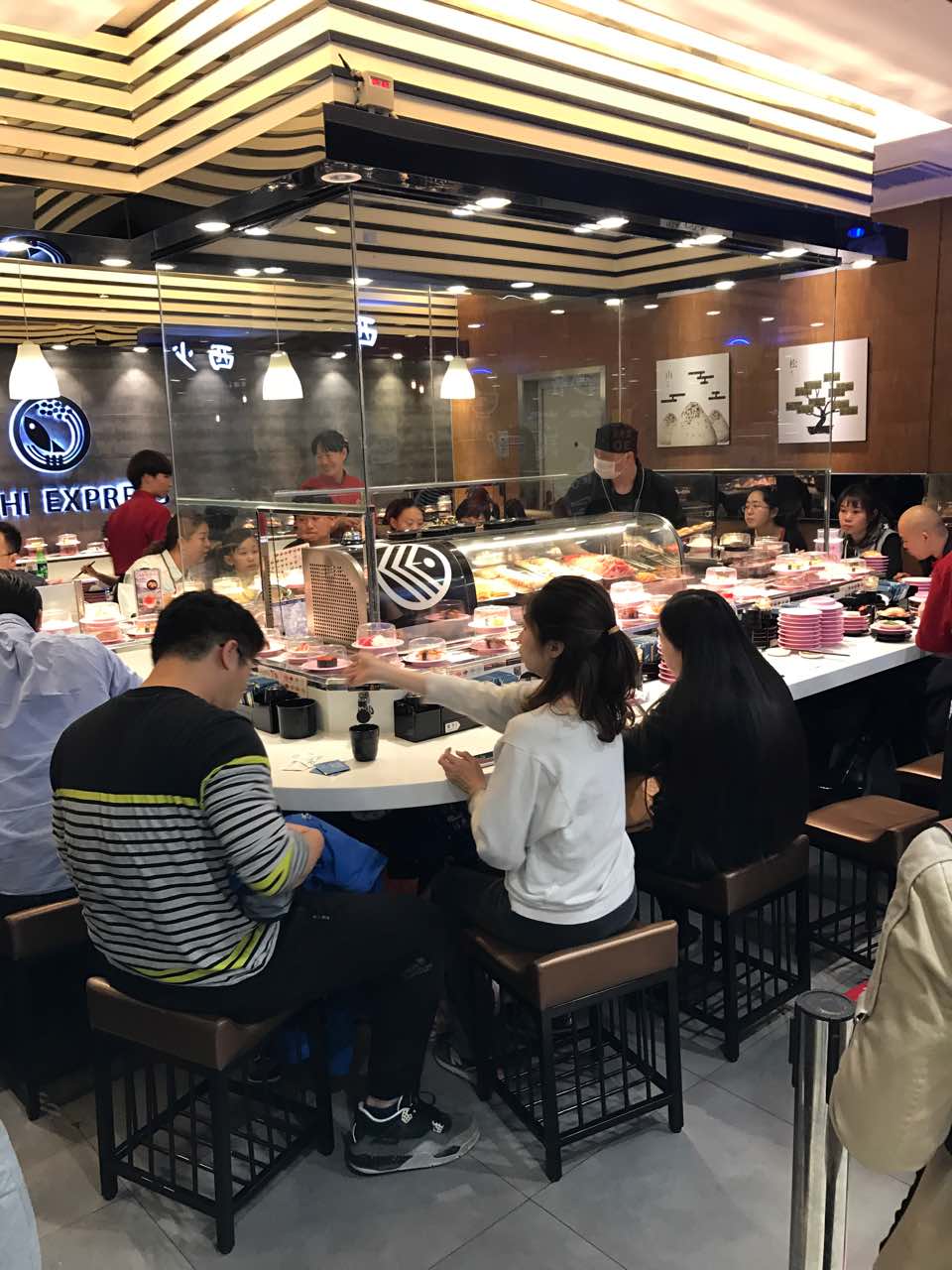 争鲜回转寿司(凯德mall店)