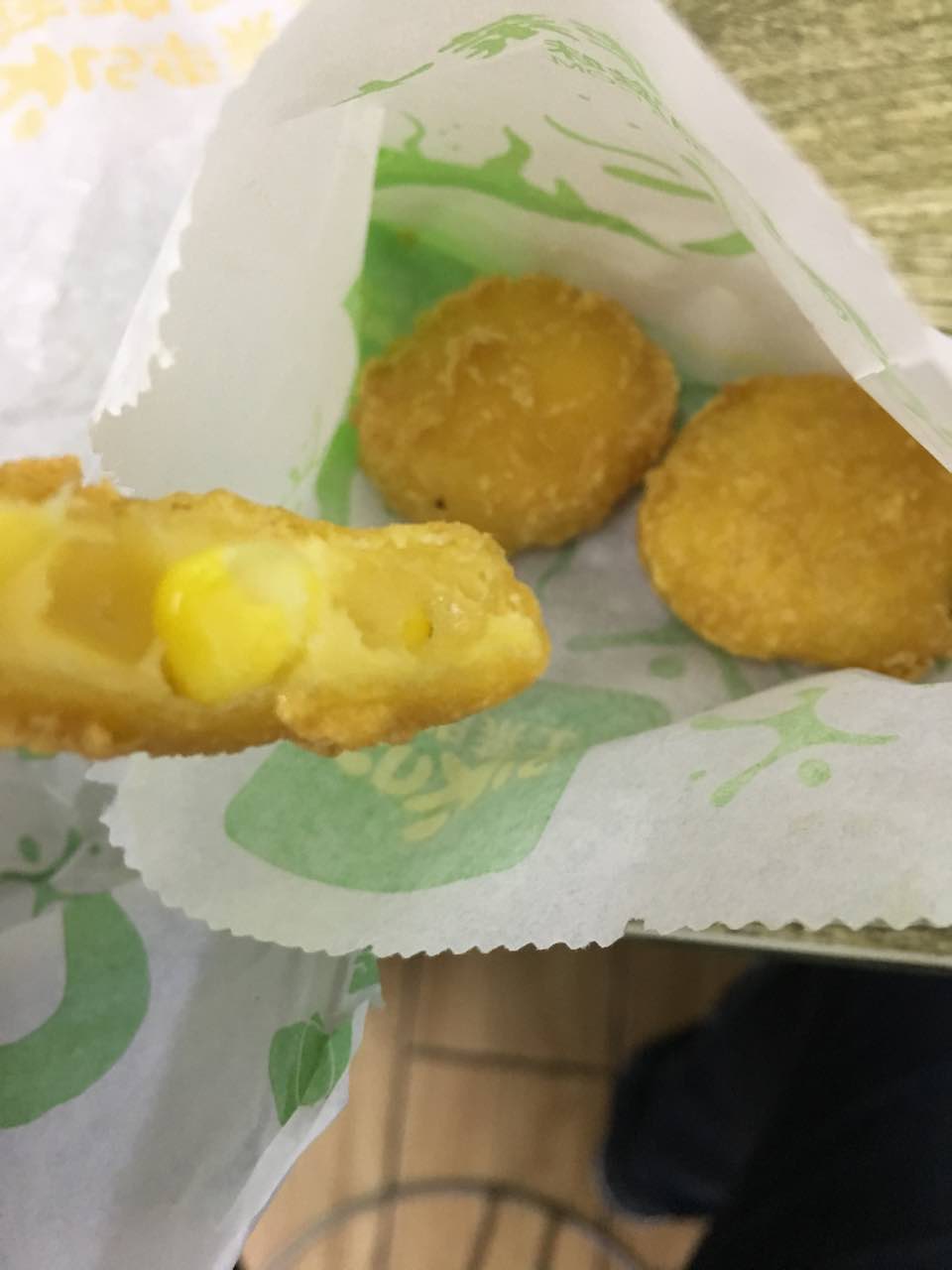 2022华莱士·全鸡汉堡(宝丰路店)美食餐厅,10元任选套餐,鸡腿堡加果汁