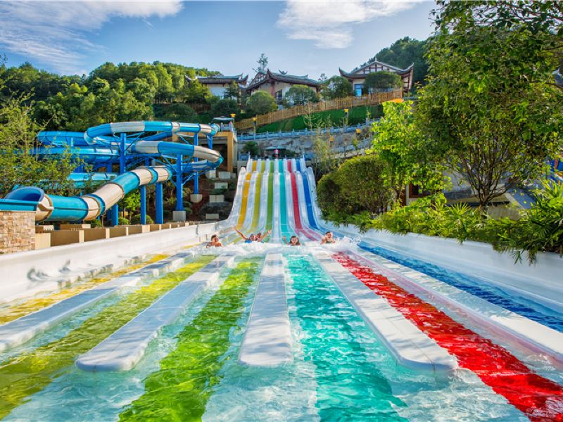 剑河仰阿莎温泉小镇