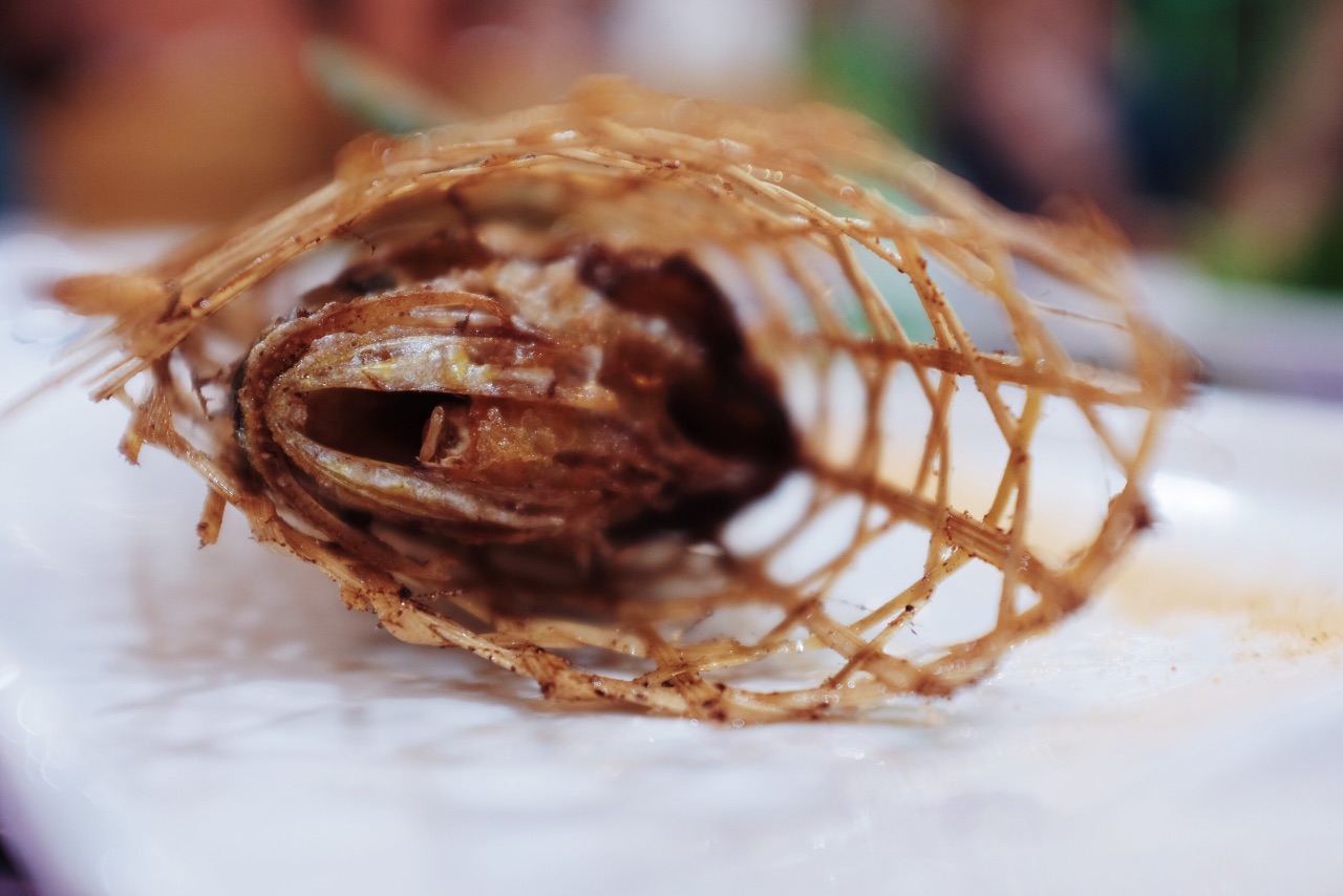 红花膏米蟹螃蟹的美味不需要更多的赘述了在这里要强烈的给底下的糯米