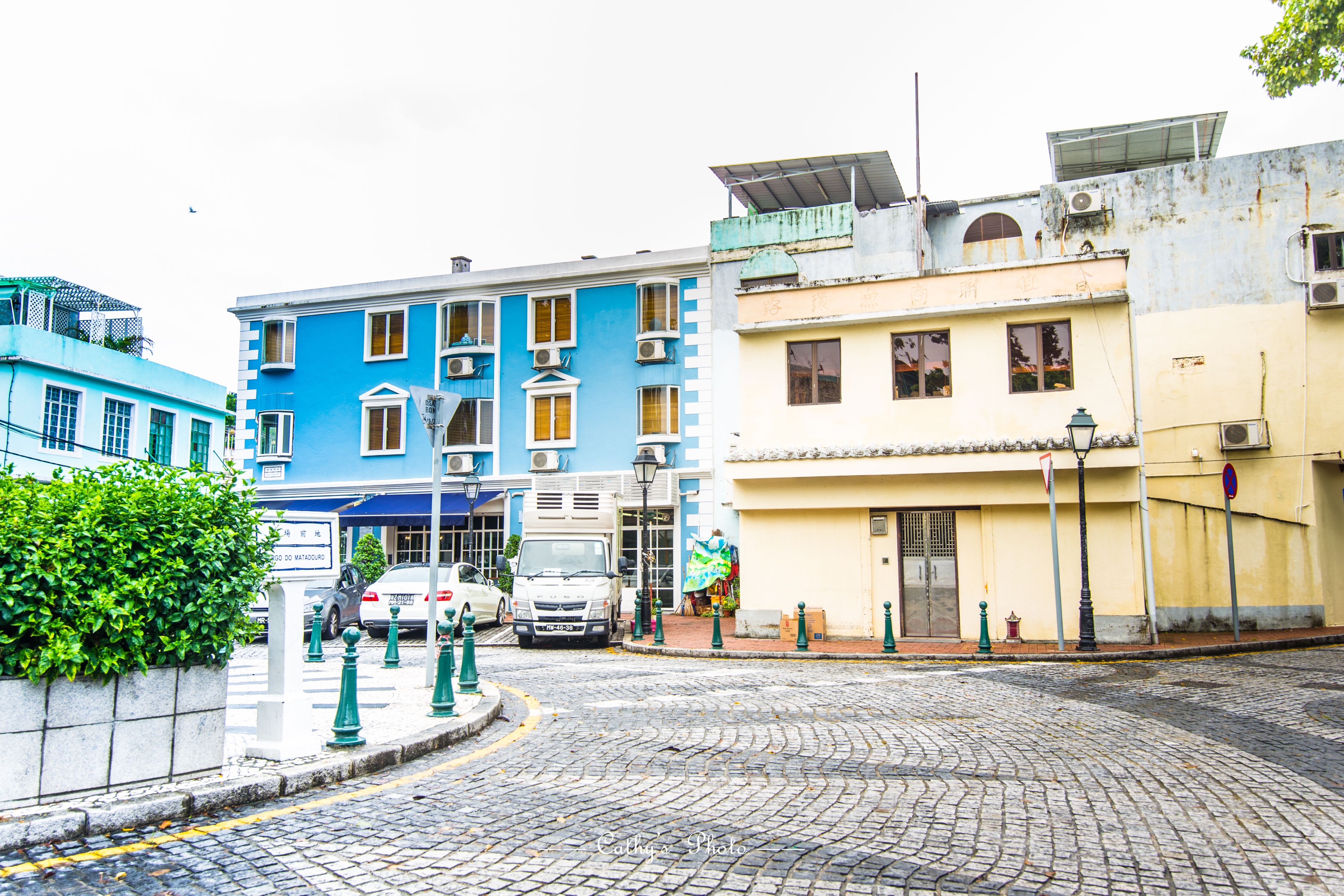 恩尼斯总统前地