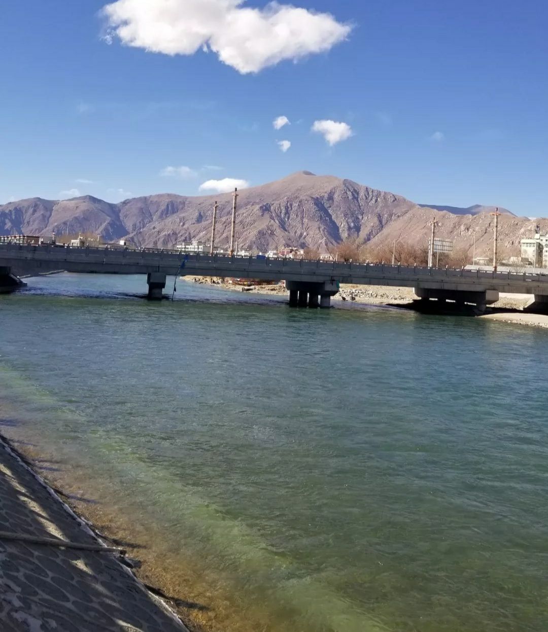 2023拉萨河游玩攻略,靠近了更令人兴奋,水之清澈.【去哪儿攻略】