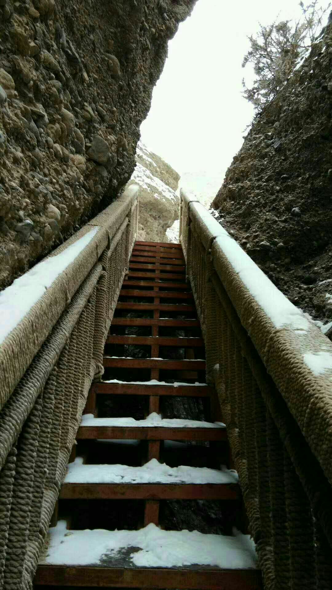 阿图什与耸立在帕米尔高原上的“天门”,阿图什旅游攻略 - 马蜂窝