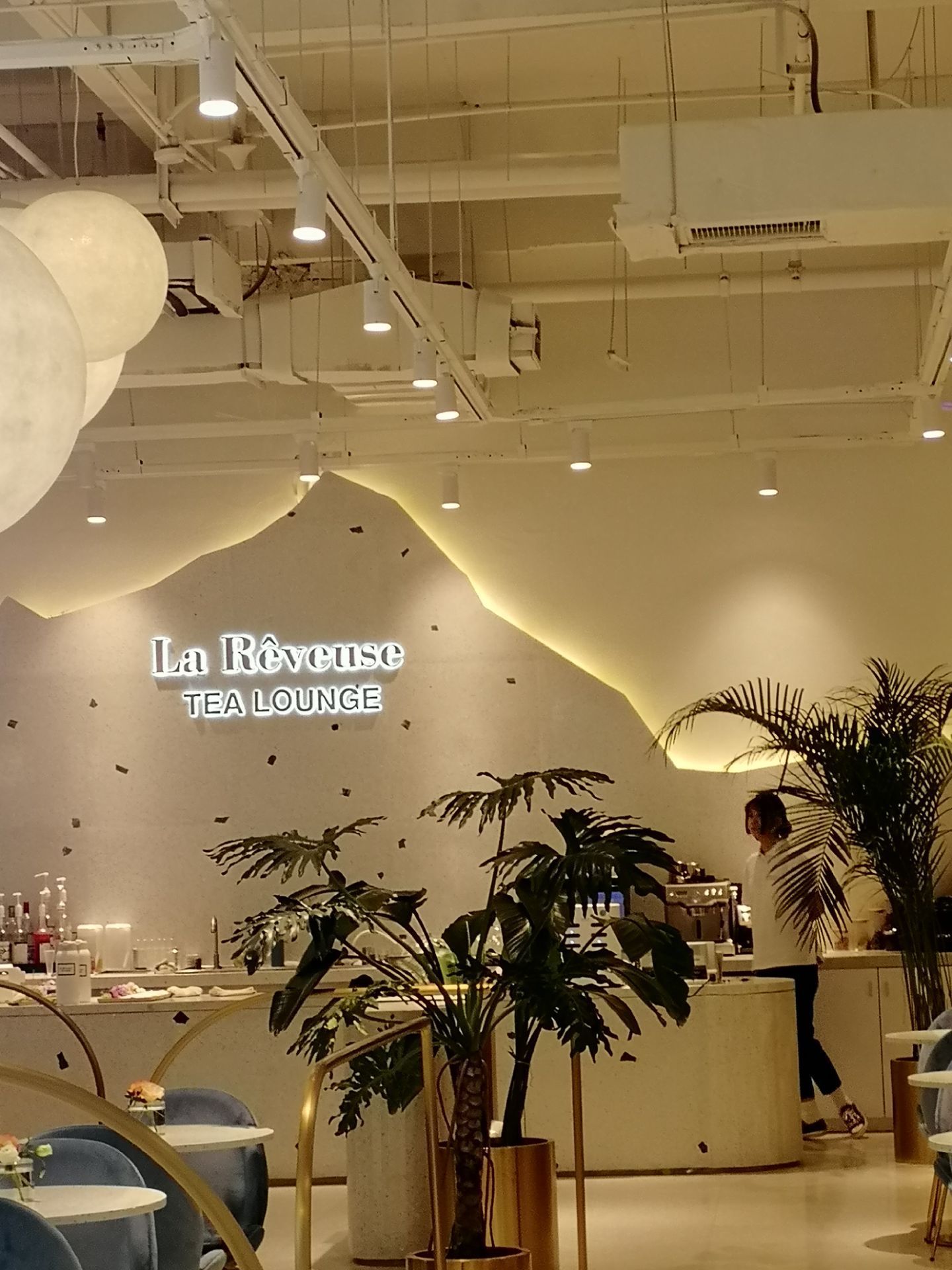 la rêveuse ·tea lounge.