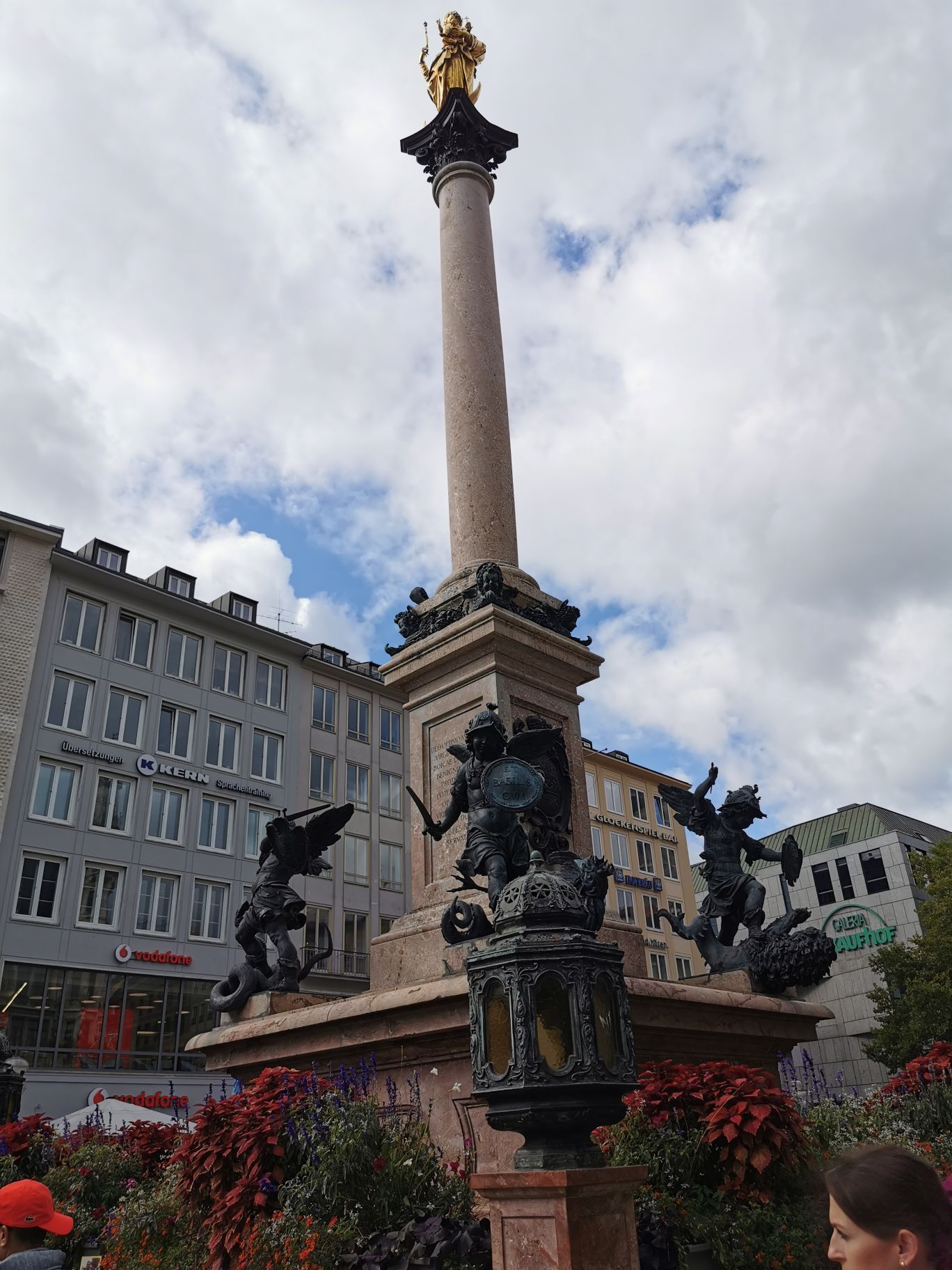 玛利亚纪念柱marys column