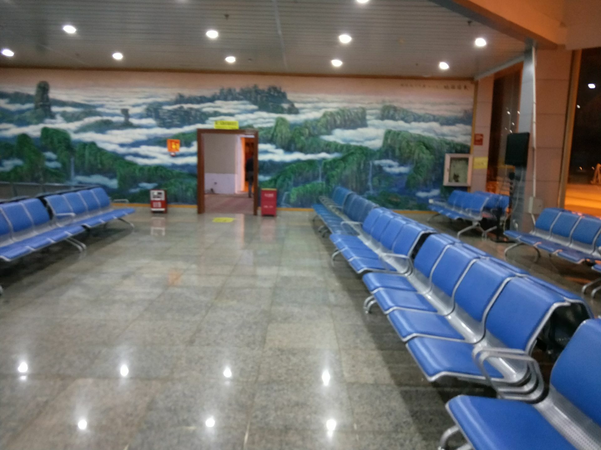 铜仁凤凰机场内部图片