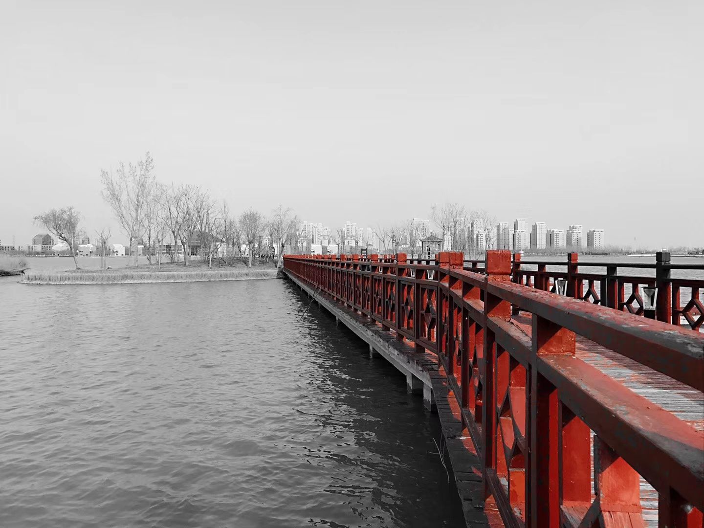 渤龙湖市民广场 5.0分  点评 直线距离4.3km