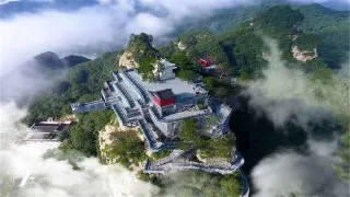 3-Day Danjiangkou Tour: Mysteries of Wudang Mountain, Grandeur of Danjiangkou Dam
