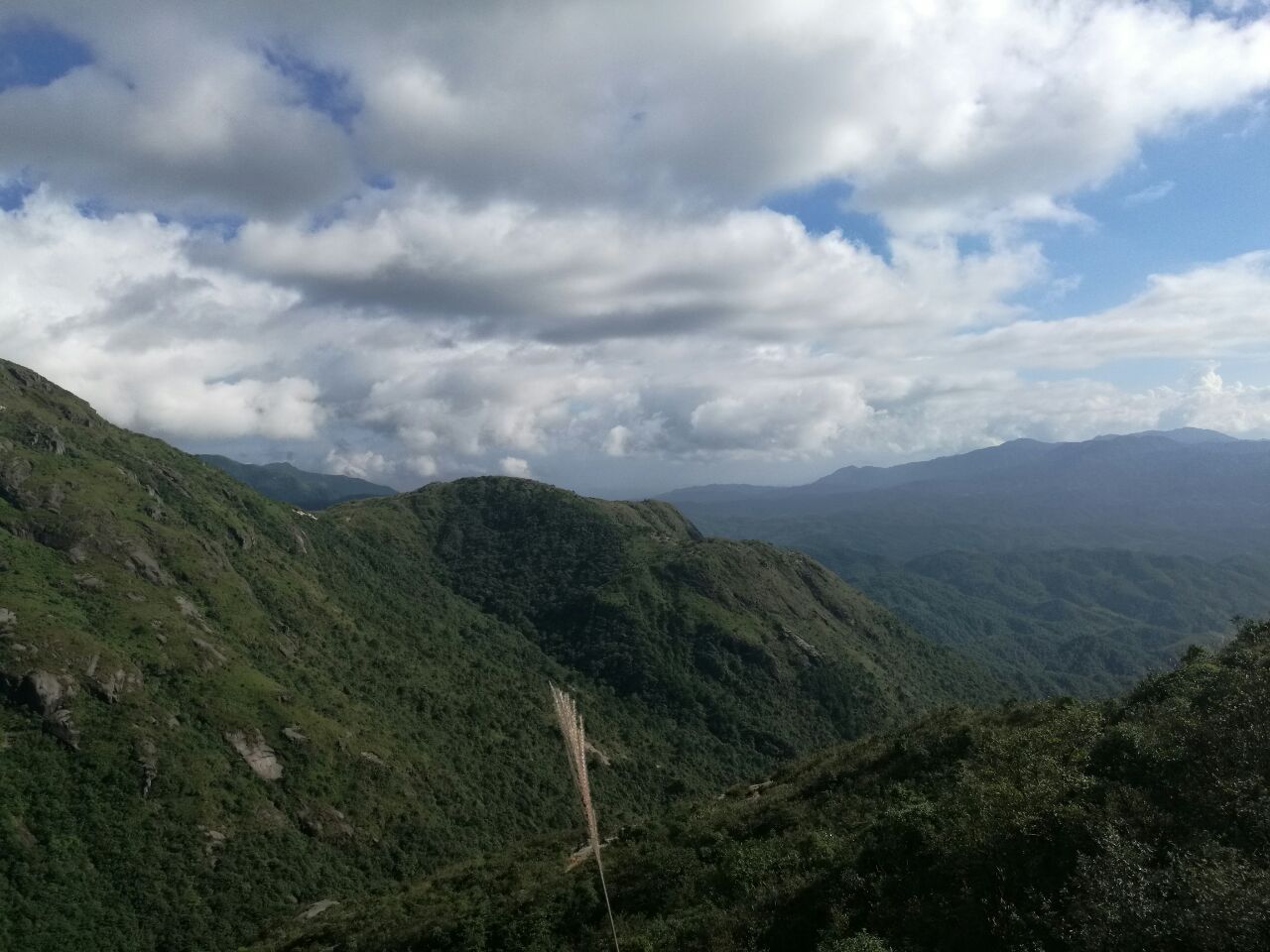 廣東第一峰旅遊景點攻略圖