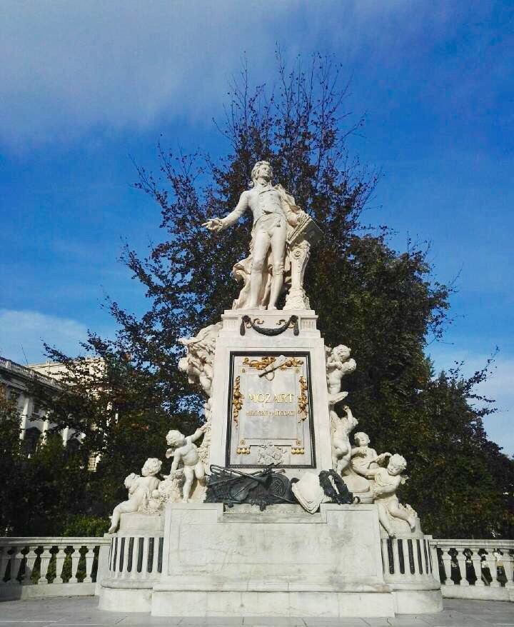 2019卡尔广场_旅游攻略_门票_地址_游记点评,维也纳旅游景点推荐 - 去