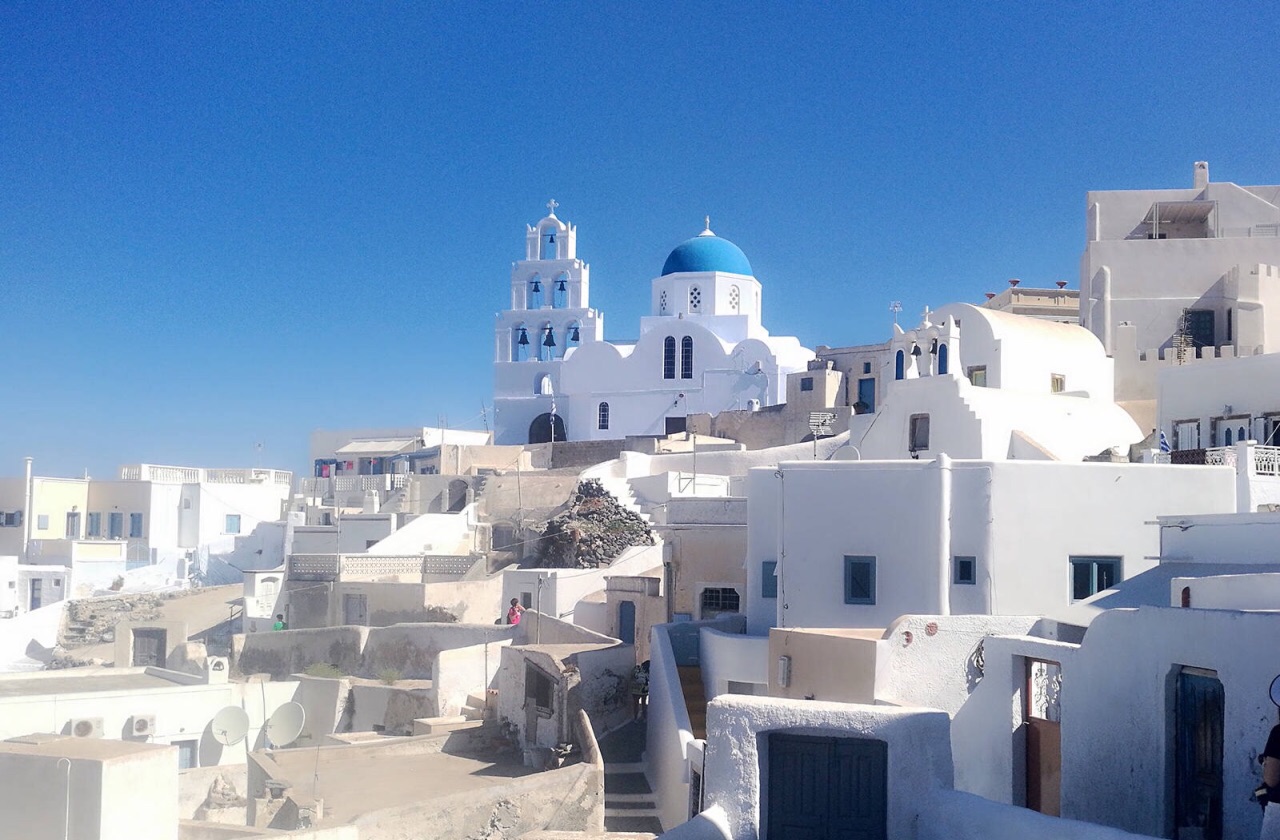 【携程攻略】圣托里尼皮尔戈斯小镇景点,皮尔戈斯小镇,圣岛最高处!