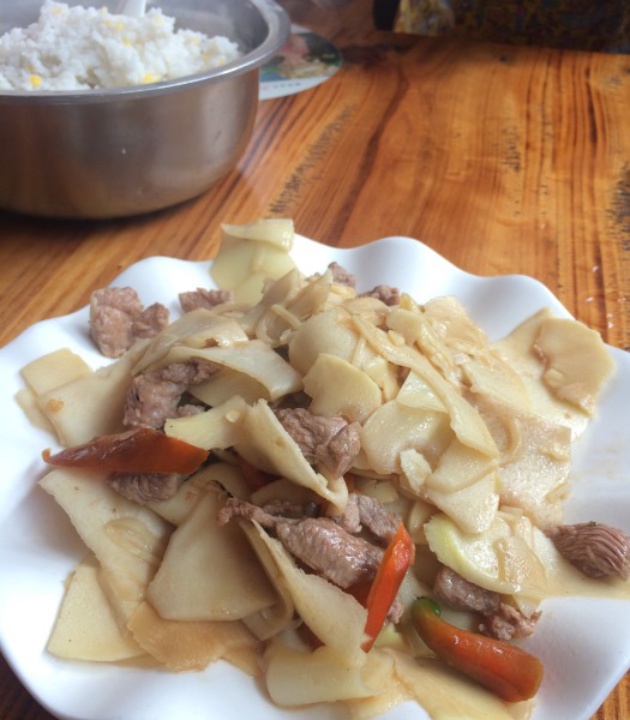 河风情餐饮楼