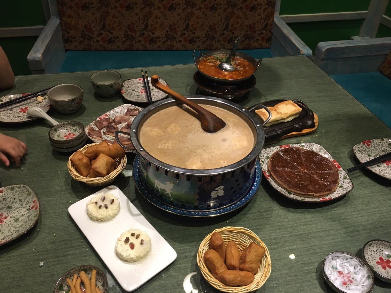 格日勒阿妈(锡林北路店)