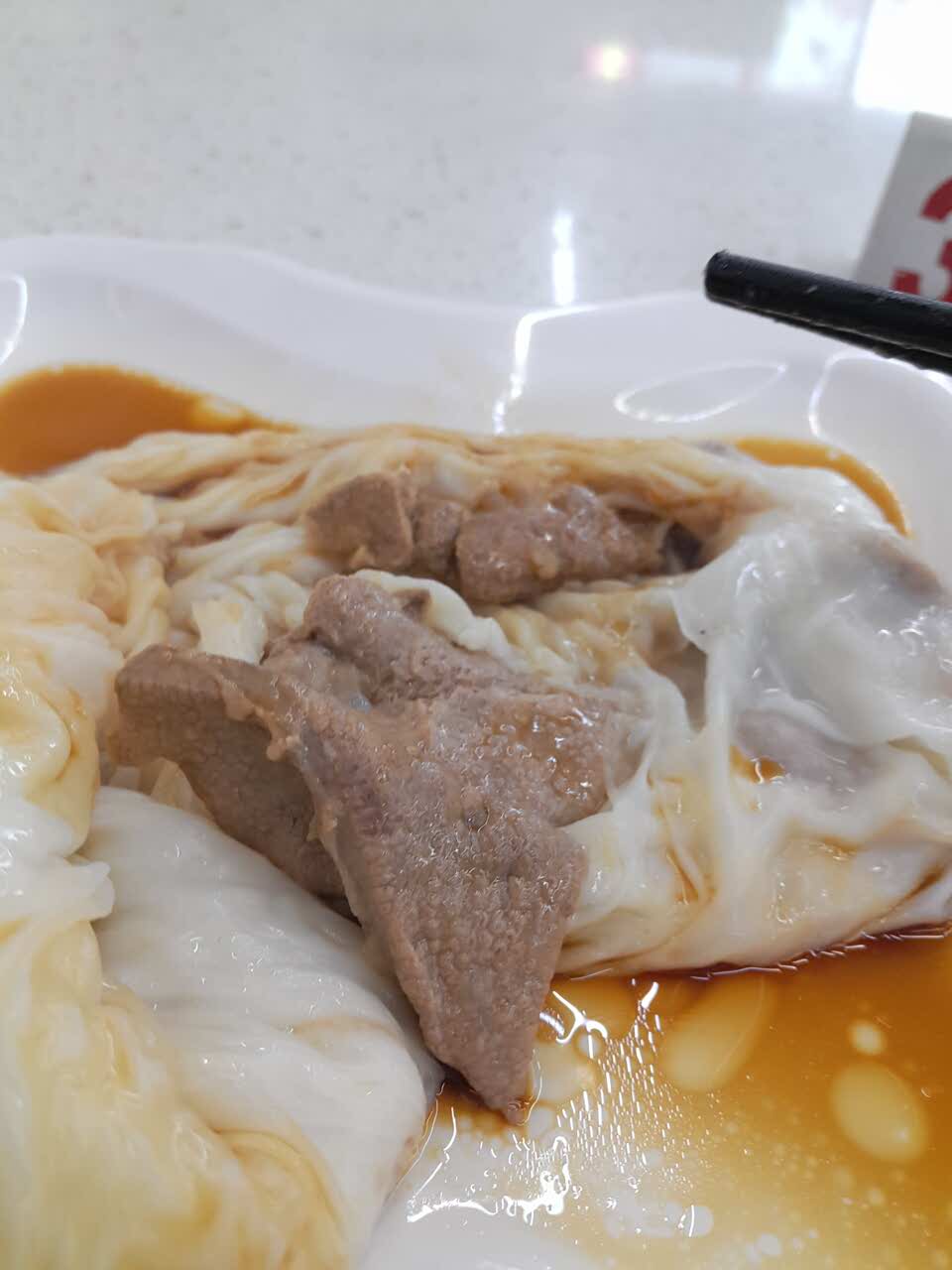 猪肝肠粉挺好,肠粉爽滑鲜香,猪肝滑嫩香脆,在附近算不错的 2017-01-15