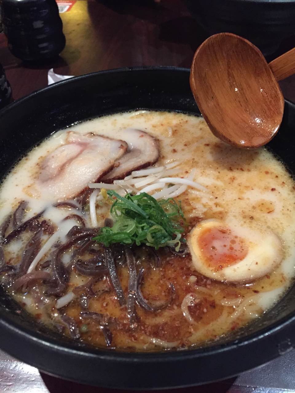 2023味千拉面美食餐厅,带着老妈来尝尝,鲜美的豚骨...【去哪儿攻略】