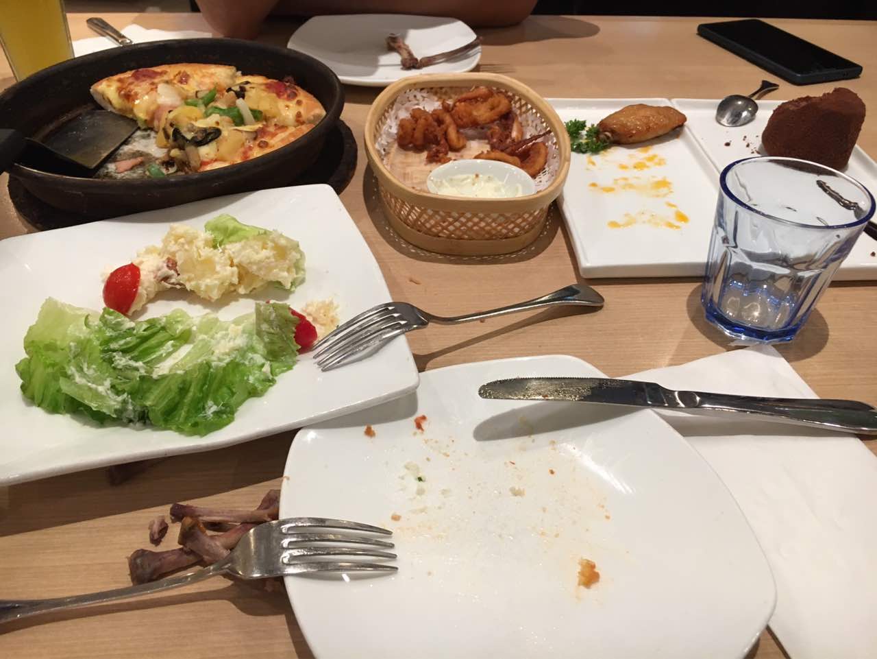 必胜客(万象城店)